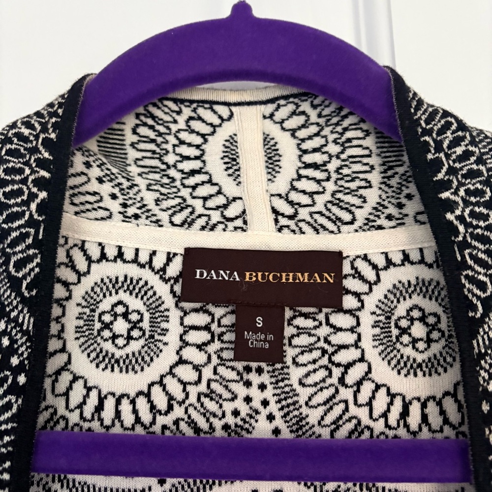 Dana Buchman Black and Cream Patterned Cardigan - Picture 4 of 5